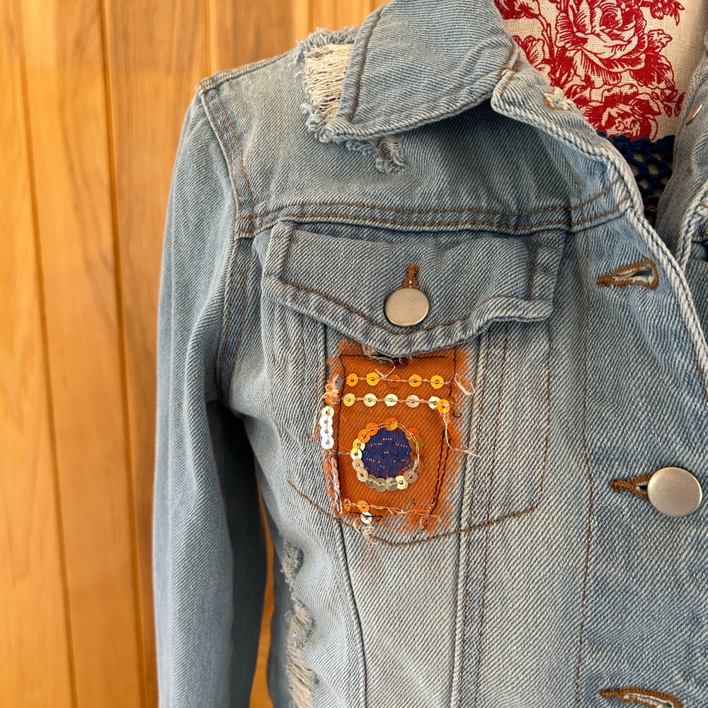 Grateful Dead Hand Embellished Distressed Denim Jacket; Grateful Dead - Picture 8 of 11